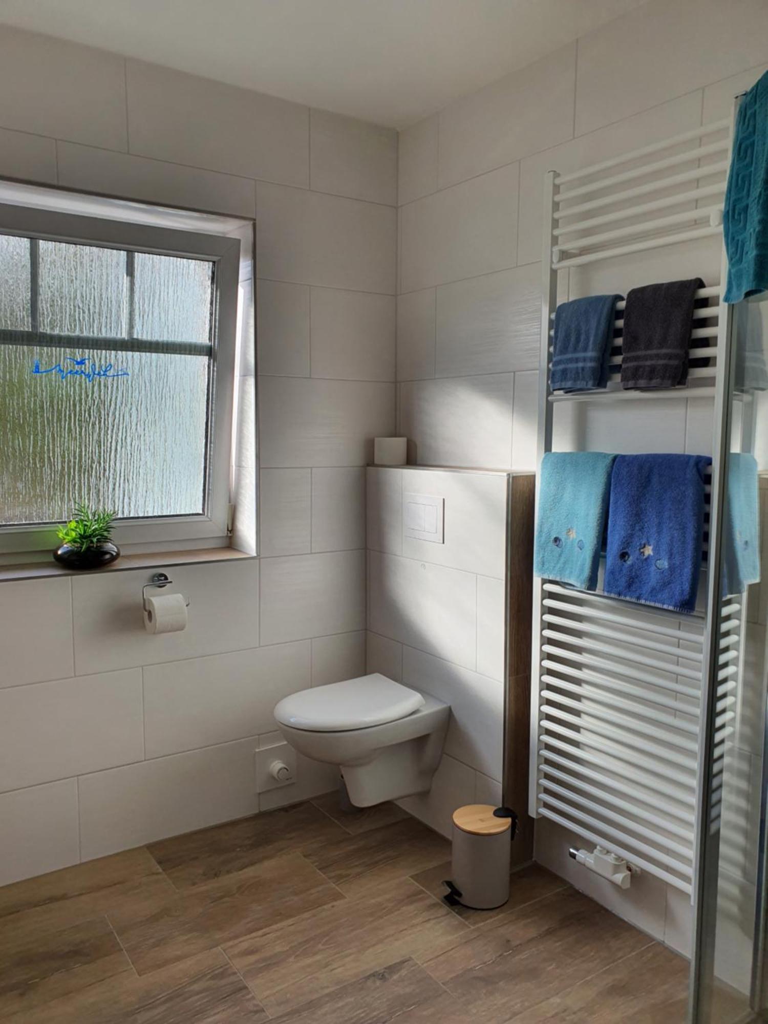Haus Am Buergerpark Hage Eg Apartment Ngoại thất bức ảnh